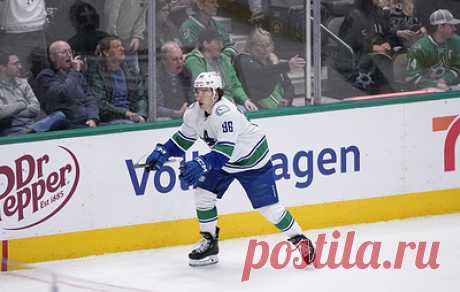 Кузьменко побил рекорд Буре по голам за &quot;Ванкувер&quot; в дебютном сезоне НХЛ. Андрей Кузьменко в пятницу забросил 35-ю шайбу в сезоне