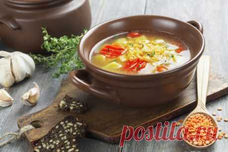 Овощной суп с чечевицей и пармезаном
