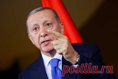 Эрдоган рассказал о планах привлечь Запад на сторону Палестины. Турция пытается привлечь страны Запада на сторону Палестины в конфликте с Израилем, заявил турецкий лидер Реджеп Тайип Эрдоган. «Мы с ними встретимся, обсудим, подумаем, как привлечь их на сторону Палестины. На прошлой неделе у нас был визит в Германию», — сказал президент.