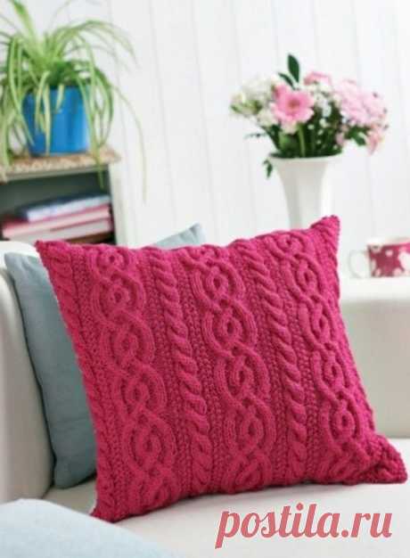 «knitted pillow various dark colors beautiful decoration» — карточка пользователя Alena в Яндекс.Коллекциях