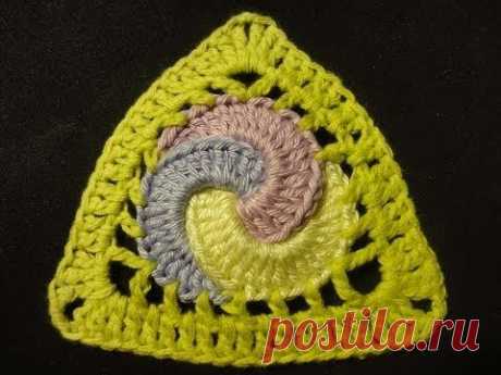 Треугольный мотив с кольцами Triangular motive with rings Crochet У