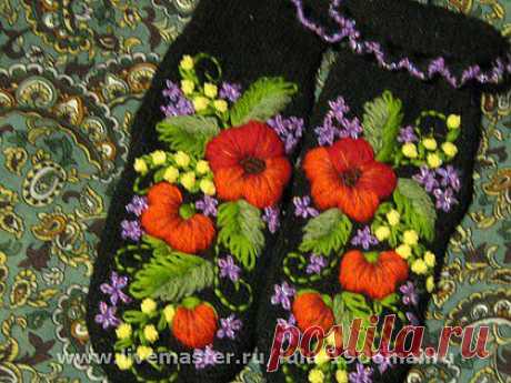 Вышитые варежки - чёрный,цветочный,варежки ручной работы,объемная вышивка