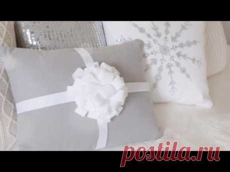 DIY Bow Pillow