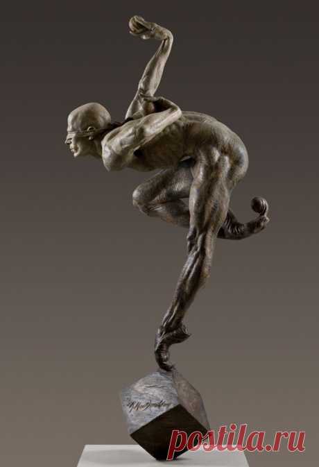 Richard MacDonald – один из самых популярных американских скульпторов