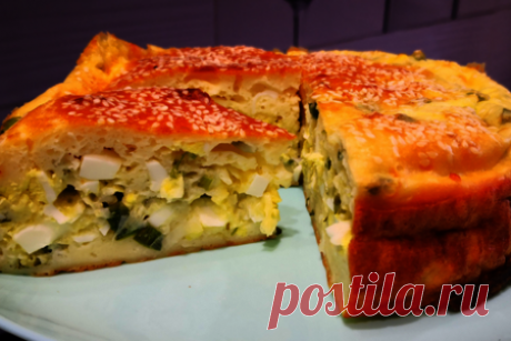 Заливной пирог с зеленым луком и яйцом в духовке – рецепт с фото