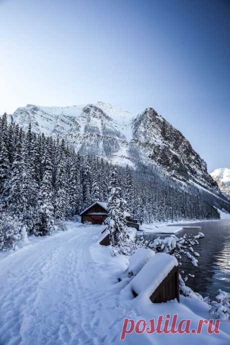 'The Rockies - Lake Louise' by Luca Pierro via... - ⊕ radivs ⊕