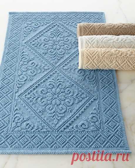 Estoril Bath Rug | Neiman Marcus