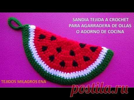 Sandia tejida a crochet paso a paso para agarradera de ollas o adorno de cocina