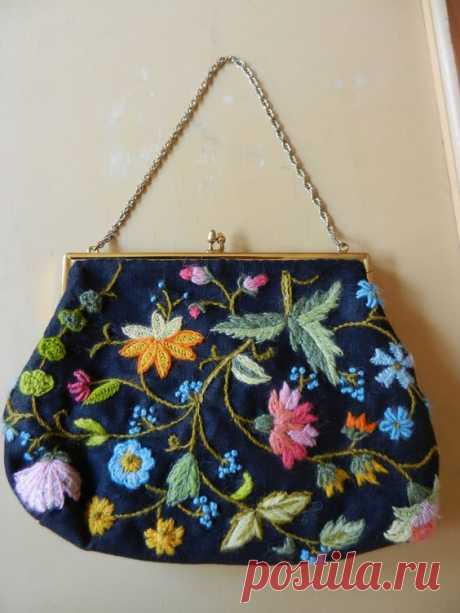 Vintage Crewelwork Embroidery Handbag