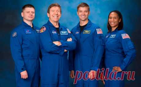 Запуск Crew Dragon с космонавтом Гребенкиным пройдет в середине февраля. Запуск многоразового пилотируемого корабля Crew Dragon американской компании SpaceX с космонавтом «Роскосмоса» Александром Гребенкиным на борту пройдет в середине февраля, сообщило NASA.