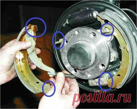 Снимаем тормозной барабан, если он прикепел и как одеть его на новые колодки, если он не налезает | Pro авто | Яндекс Дзен