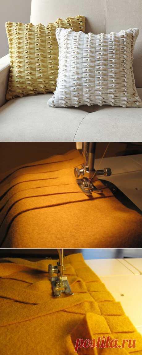 Диванные уютные подушки-«думочки» из полосок фетра — Рукоделие