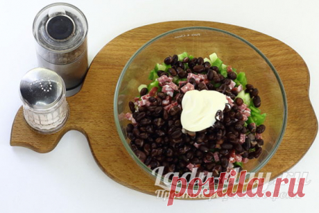 Салат с фасолью и копченой колбасой, вкусный рецепт с фото | Простые рецепты с фото