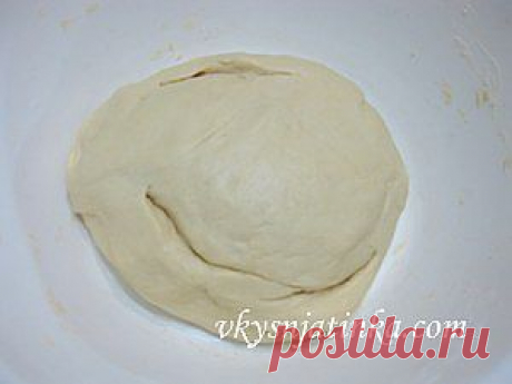 Дрожжевое тесто для ленивых пирогов - рецепт с фото