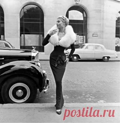 Классическая элегантность Dior: изысканные модели 1940-1960-х годов на фешн-фотографиях
