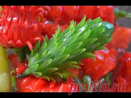 How to Carve Flowers from Red Chili Peppers