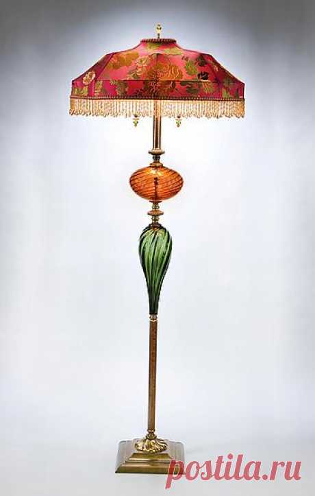 Caryn Kinzig and Susan Kinzig- Table Lamp