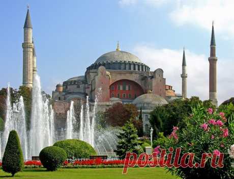 Загадки собора Святой Софии в Стамбуле В настоящее время это музей со смешанными стилями ислама и христианства в архитектуре, настенной живописи, религиозной символике, поскольку величайший в