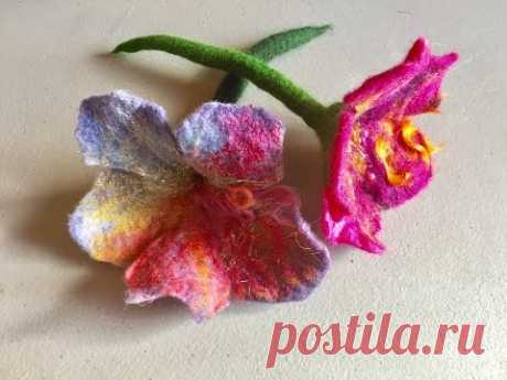 Wet Felted Trumpet Flower Tutorial