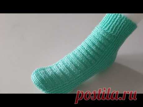 Вяжем очень простые «носки-червячки» для взрослых всего двумя спицами 🐛