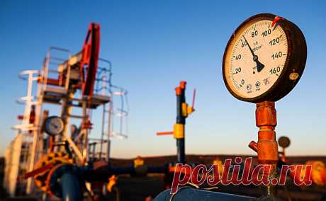 Конгрессмены США предложили отменить потолок цен на нефть из РФ | Pinreg.Ru