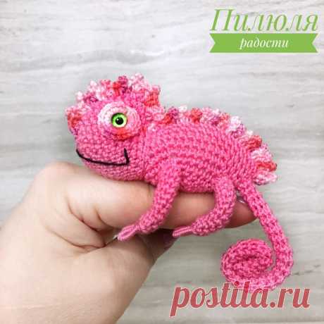 PDF Геккончик крючком. FREE crochet pattern; Аmigurumi toy patterns. Амигуруми схемы и описания на русском. Вязаные игрушки и поделки своими руками #amimore - маленький геккон, ящерица, ящерка.