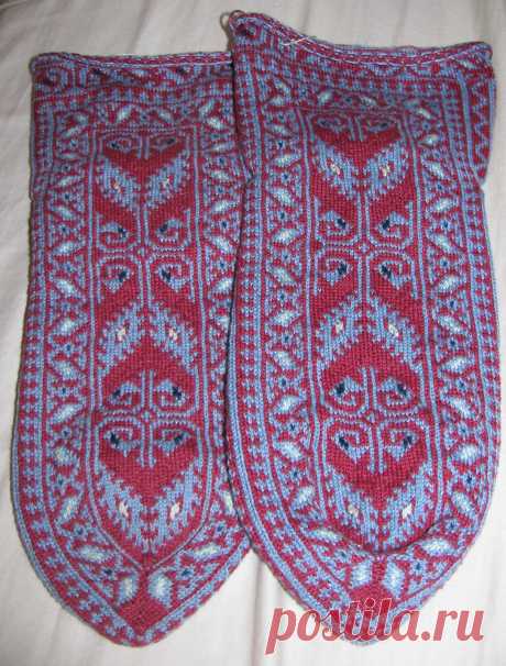 Ravelry: Rehderodon's More Persian socks