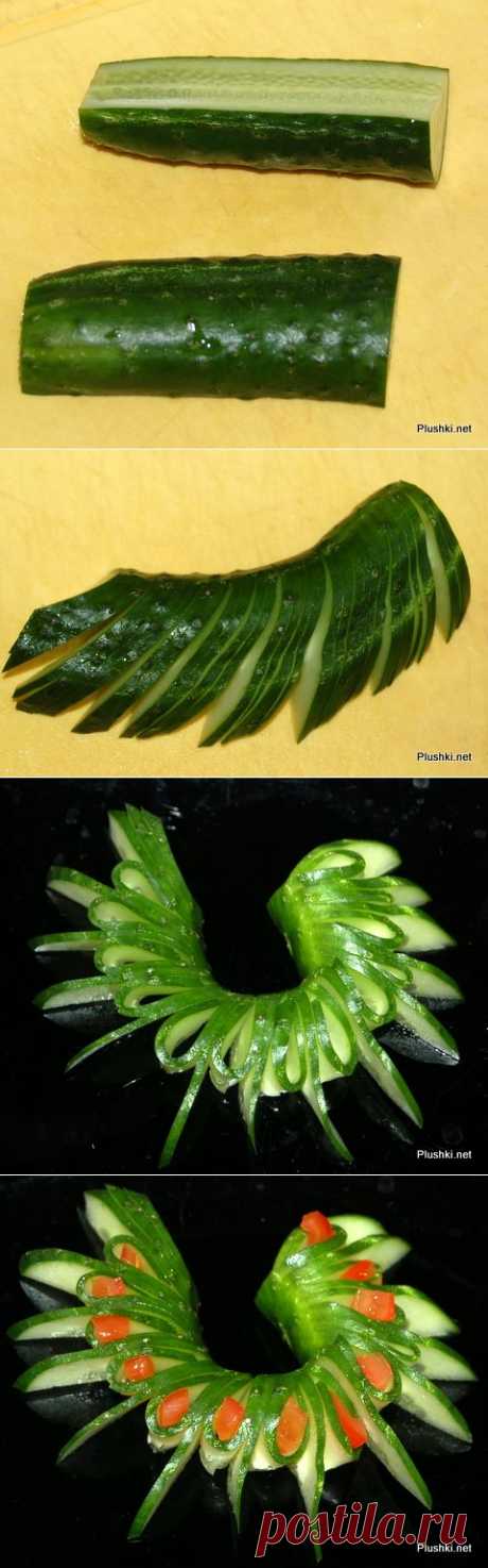 Простое украшение из обычного огурца и помидора