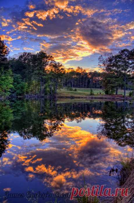 lifeisverybeautiful:
“  Sunset in HDR by jim270.
”