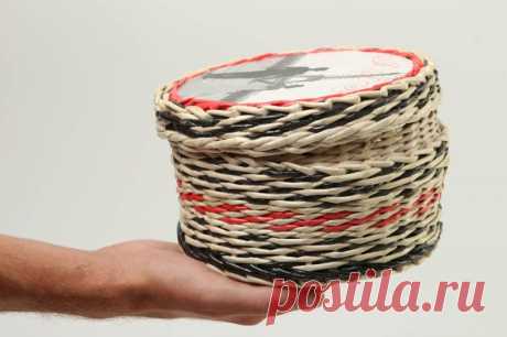 Плетение шкатулок и коробок из газетных трубочек - 100 фото лучших работ + инструкция для новичков