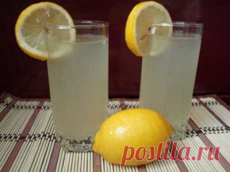Домашний лимонад из лимонов : Напитки безалкогольные