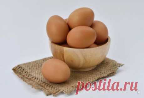 Куриное яйцо поможет избавиться от сильных болей в суставах