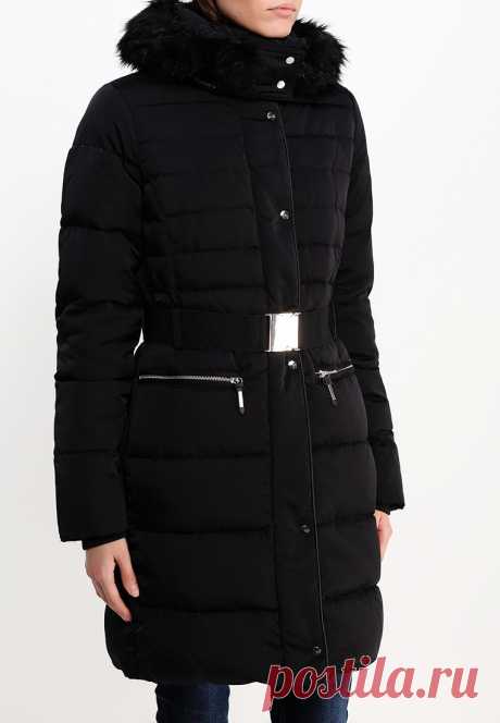 Теплое пуховое пальто универсального черного цвета до 50 р-ра от Mango по цене 4999 руб.