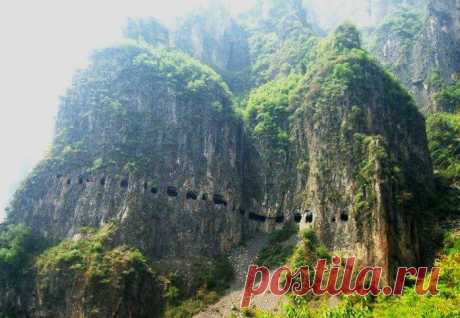 Туннель Guoliang в горах Taihang, Китай (13 фото)