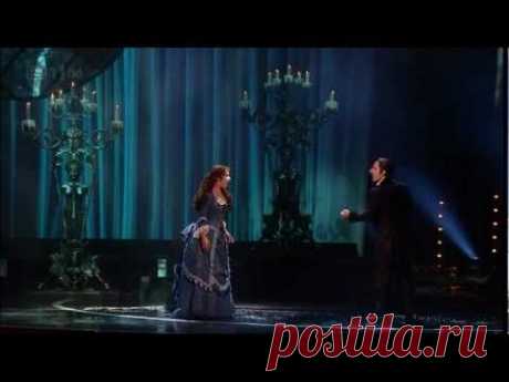 Phantom of the Opera - Sierra Boggess & Ramin Karimloo (Classic BRIT Awards 2012)