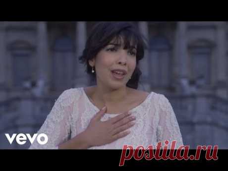 Indila - Tourner Dans Le Vide