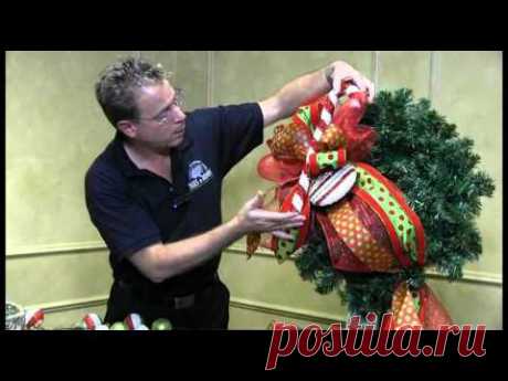 ▶ How To Decorate a Christmas Wreath - Trees n Trends - Unique Home Decor - YouTube