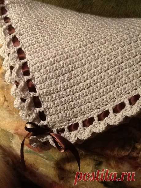 Ravelry: Tiramisu Baby Blanket pattern by Alicia Paulson