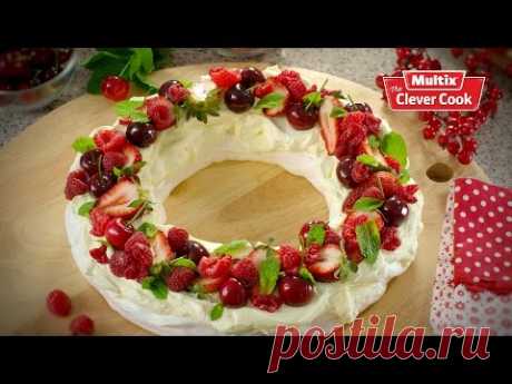 Christmas Pavlova wreath