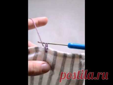 Как обвязать плед крючком.How to tie a hook rug.
