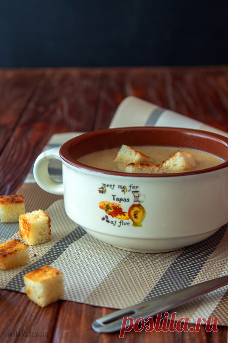 Грибной крем-суп с чесночными сухариками: birosss