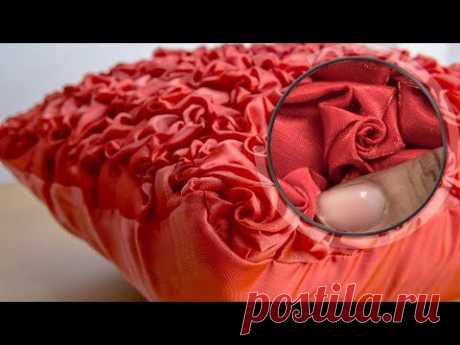 Smocked Roses Design on Fabric: DIY Pillow Tutorial