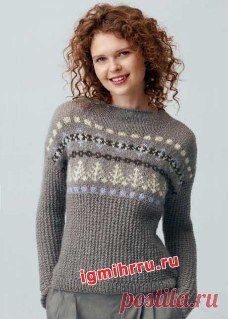 Пуловер с разноцветным жаккардовым орнаментом. Вязание спицами со схемами и описанием