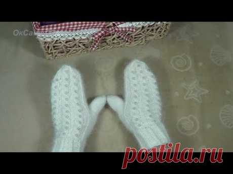 Варежки спицами. Knitted mittens.