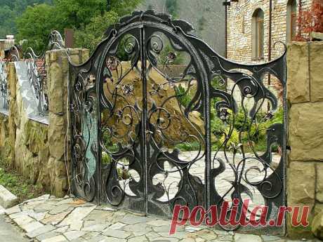 Кованые ворота, купить кованые ворота цена, изготовление кованых ворот на заказ, откатные кованые ворота, распашные кованые ворота, эскизы