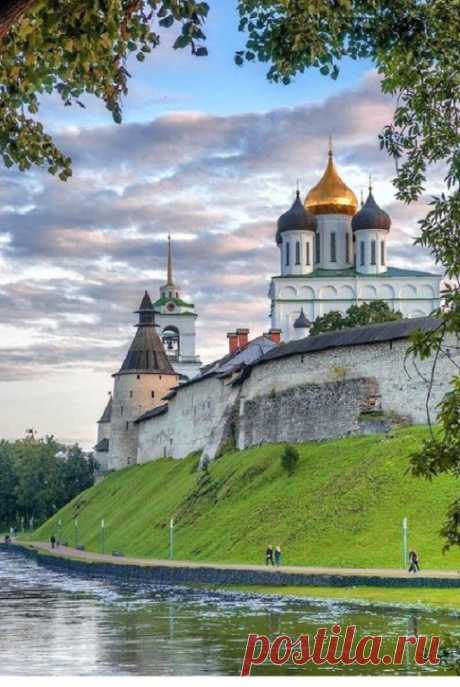 Псковский Кром, ядро Псковской крепости.