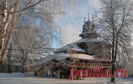 Фото Церквушка на &quot;курьих ножках&quot; - фотограф Борис Каторгин - пейзаж, архитектура - ФотоФорум.ру