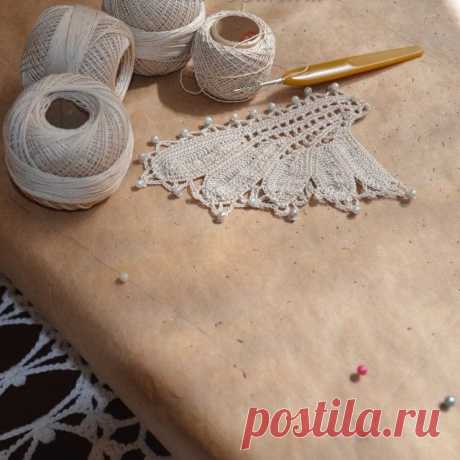 ...pouco a pouco... #irishcrochetlace #irishcrochet #lacecrochet #lace #crocheirlandes #croche #handmadeluxurydresses #weeding #casamento #noivas #bridal #boho #feitoamao #fashion #moda #ganchillo #luxury #luxurycrochet #ivelisefeitoamao #handmade