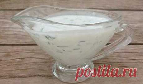 Соус из йогурта с зеленью и чесноком. Рецепт с пошаговыми фото