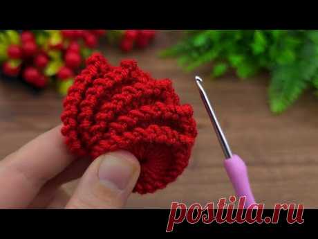 The easiest way to make a crocheted flower motif